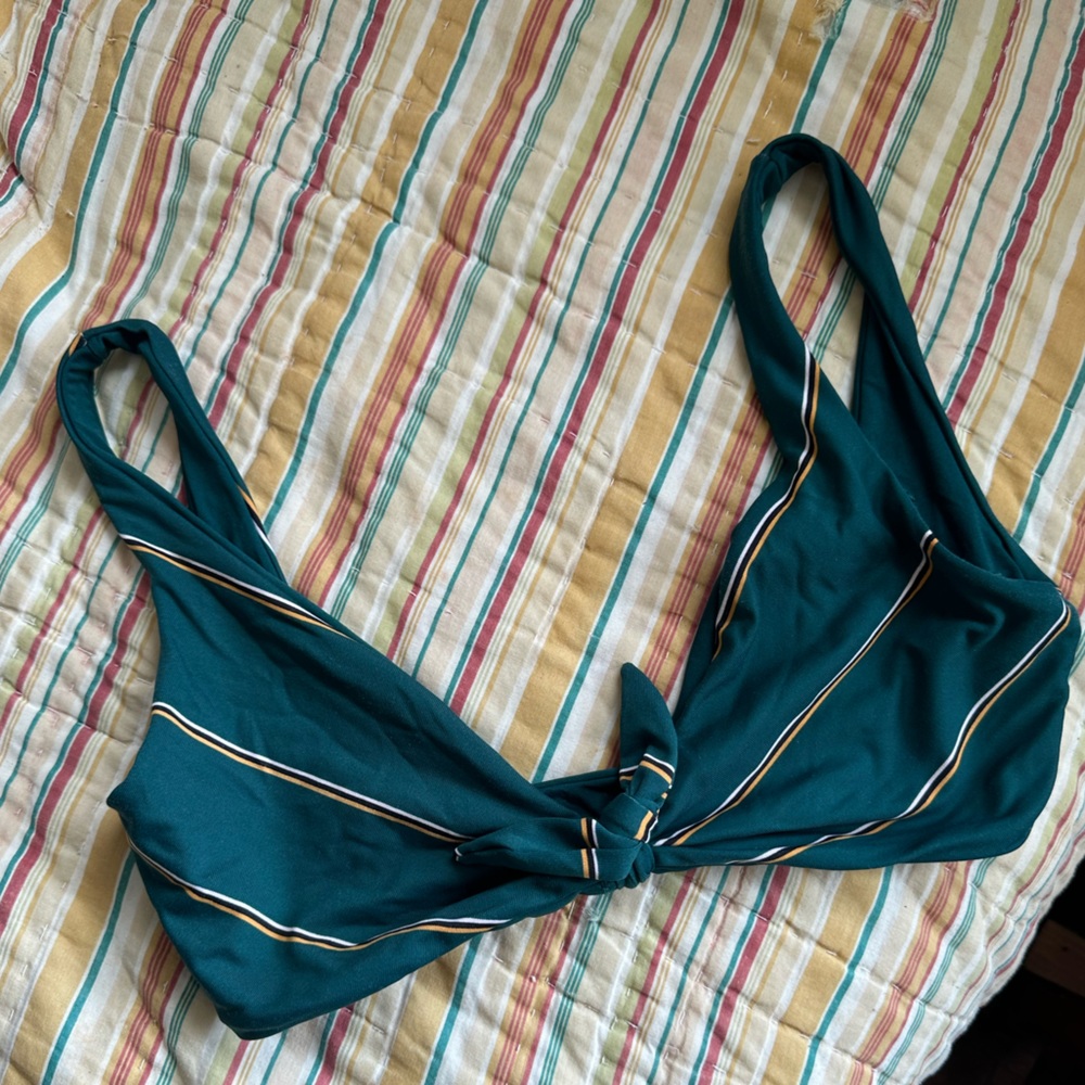 Billabong green bikini top